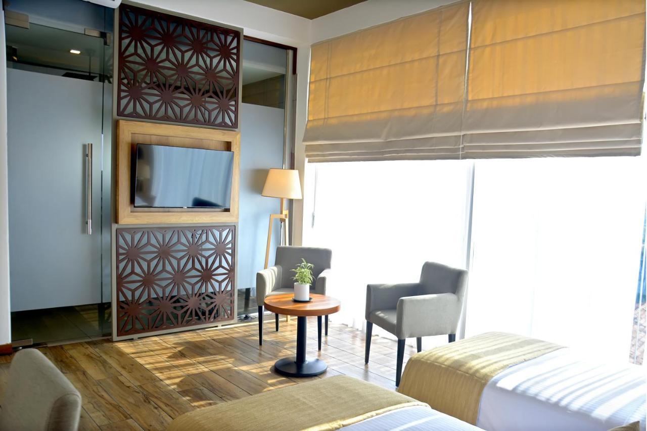 Belmont Boutique Hotel - Free Airport Shuttle Service Νεγκόμπο Δωμάτιο φωτογραφία